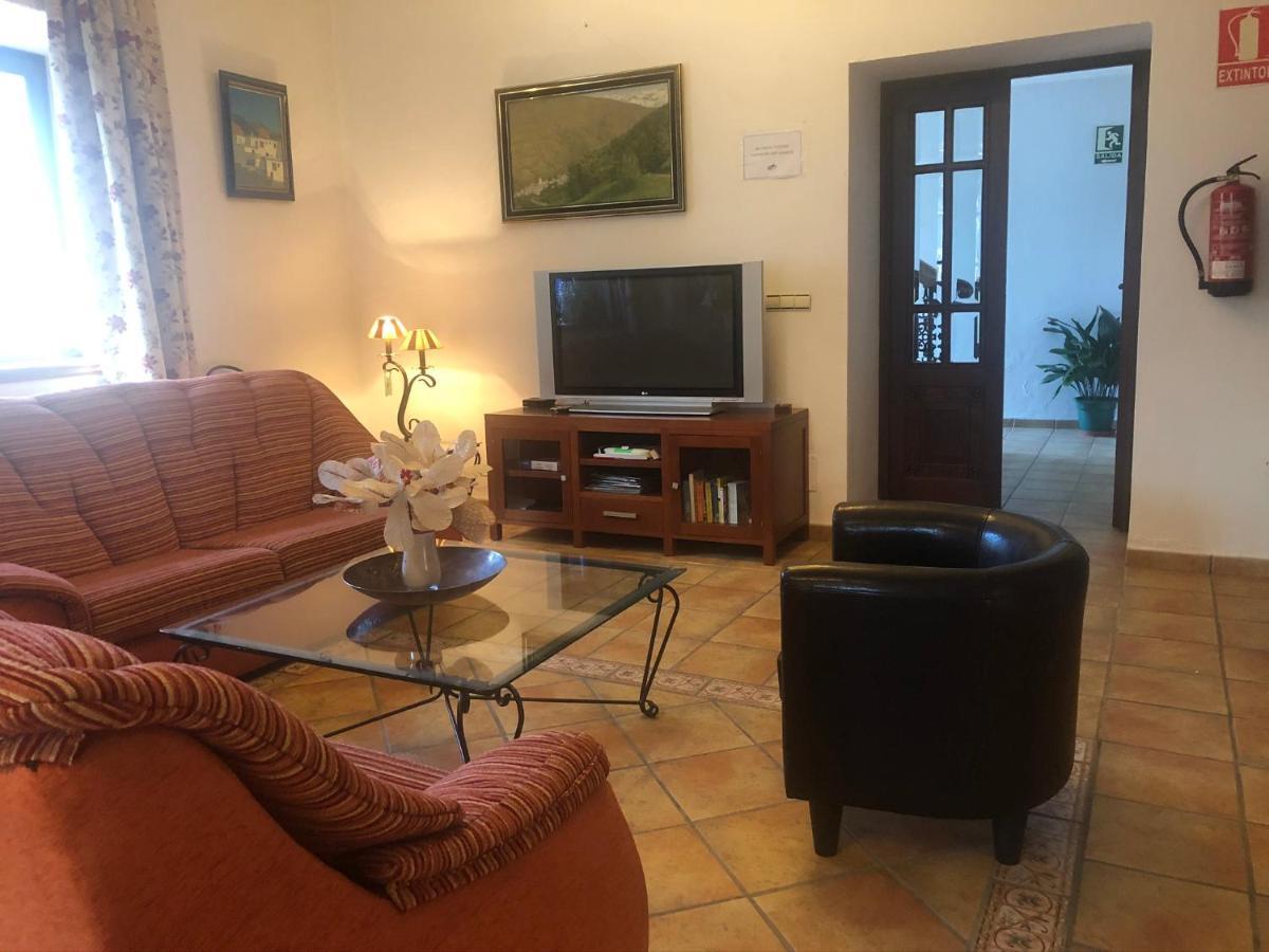 Hotel Rural Poqueira II Country house *
